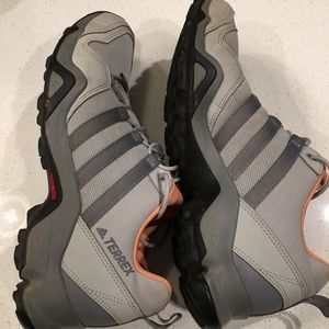 Adidas Women's Terrex AX2R shoes